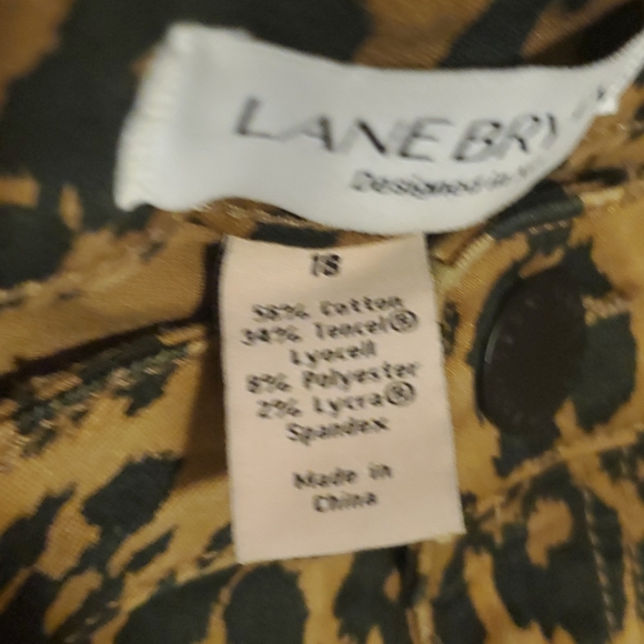 SOLD!!! LANE BRYANT Leopard Print Jeans - Size 18 - Picture 4 of 8